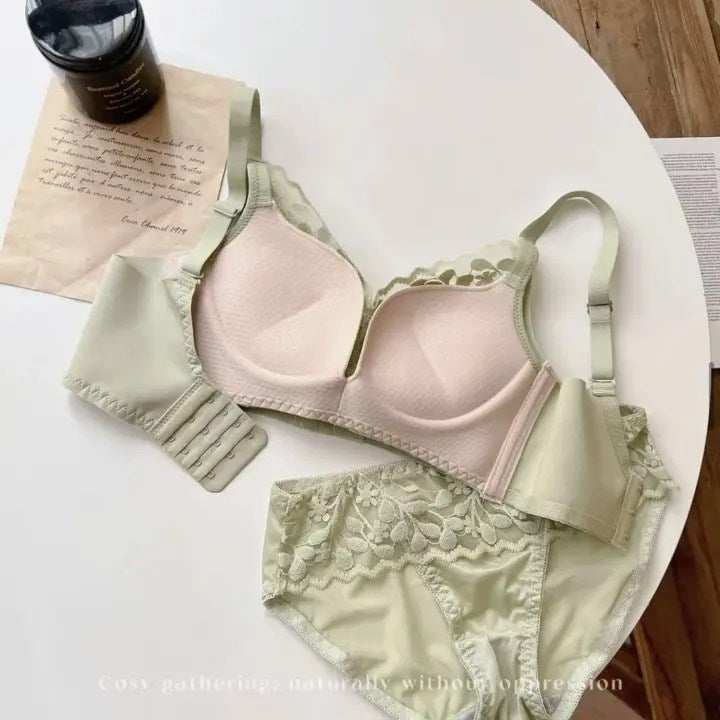 Luxe Lace Push-Up Set: Front & Back Hook Design